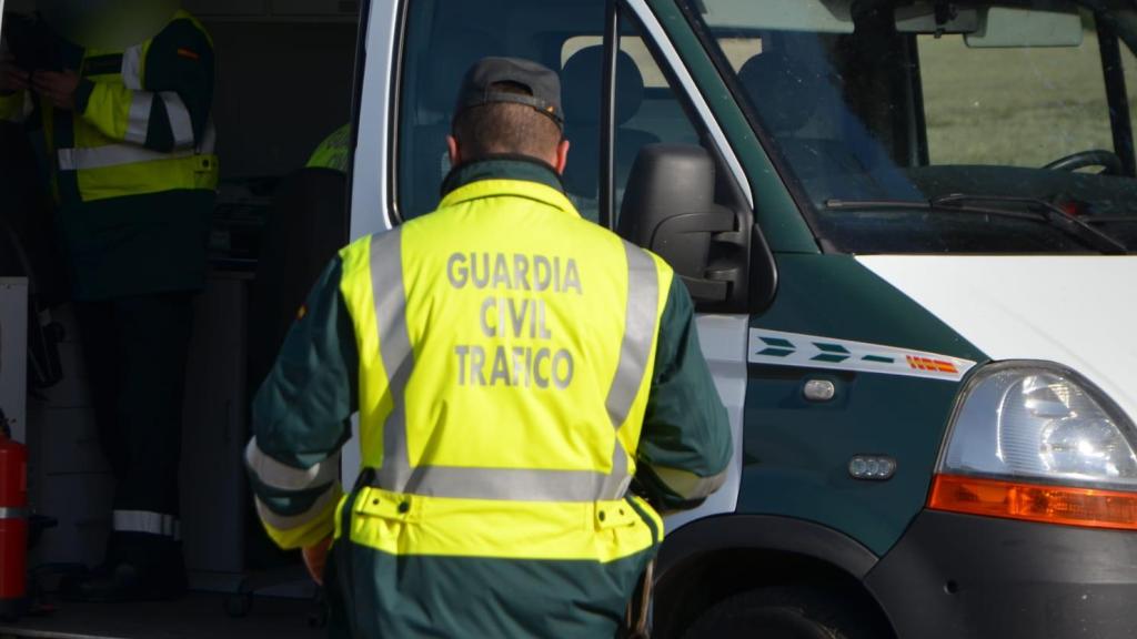 Un agente de la Guardia Civil de Tráfico. Imagen de archivo.