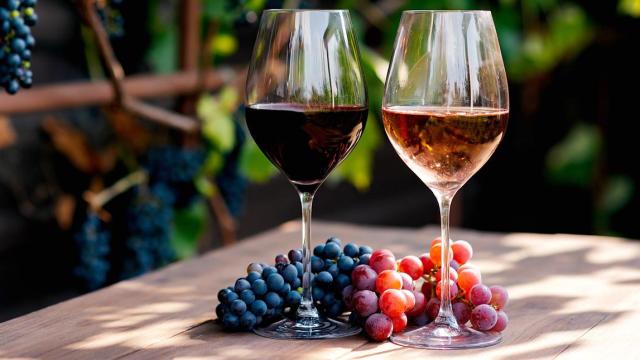 Garnacha de archivo.