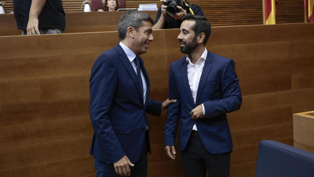 Carlos Mazón y José Muñoz en el debate de Política General en las Cortes Valencianas