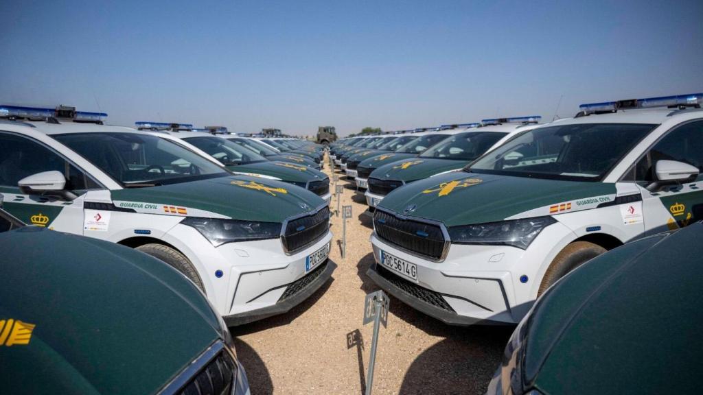 Unidades del Skoda Enyaq de la Guardia Civil.