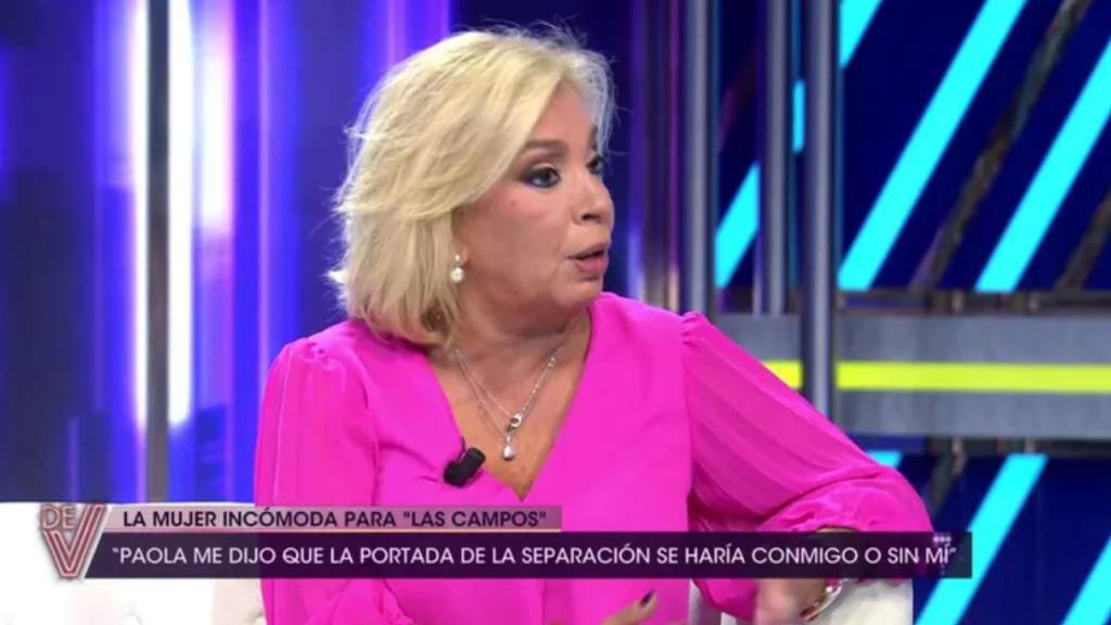 La hija menor de María Teresa Campos, sentada en el plató del espacio de Mediaset.