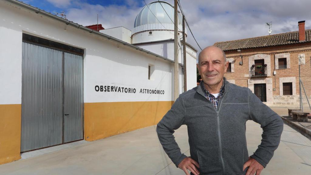 Vista exterior del observatorio de Marcilla de Campos