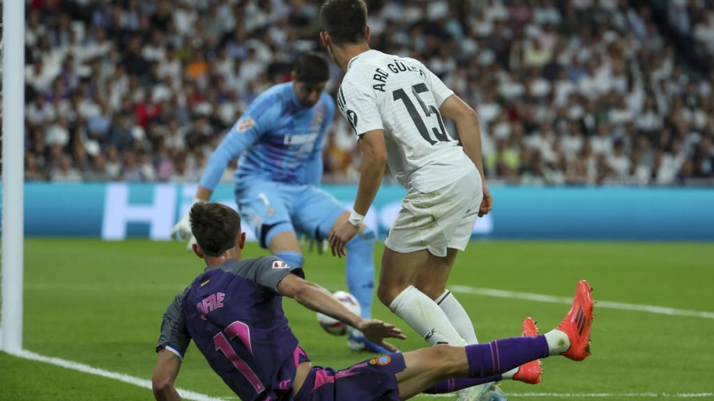 La acción del gol en propia de Courtois en el Real Madrid - Espanyol