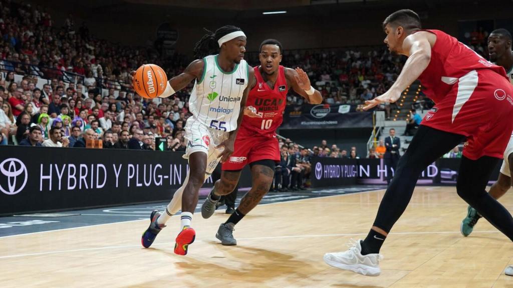 Kendrick Perry durante un momento de la semifinal de la Supercopa.