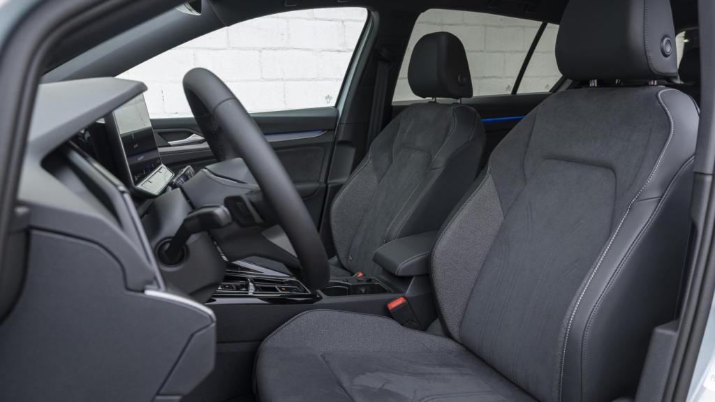 Interior del Volkswagen Golf.