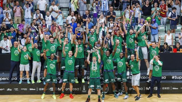 El Unicaja se proclama 'supercampeón de España (80-90)