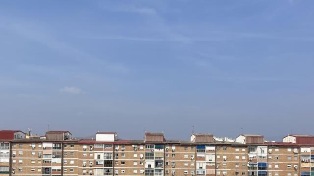 Este es el motivo por el que los cielos de Málaga están grisáceos este lunes