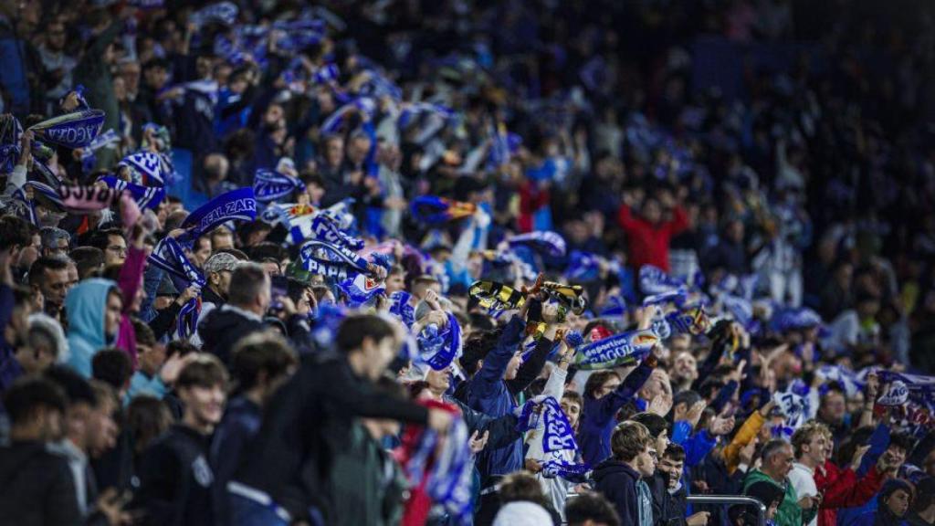 La afición del Real Zaragoza conquistará Gijón: cinco jornadas visitantes, cinco grandes desplazamientos