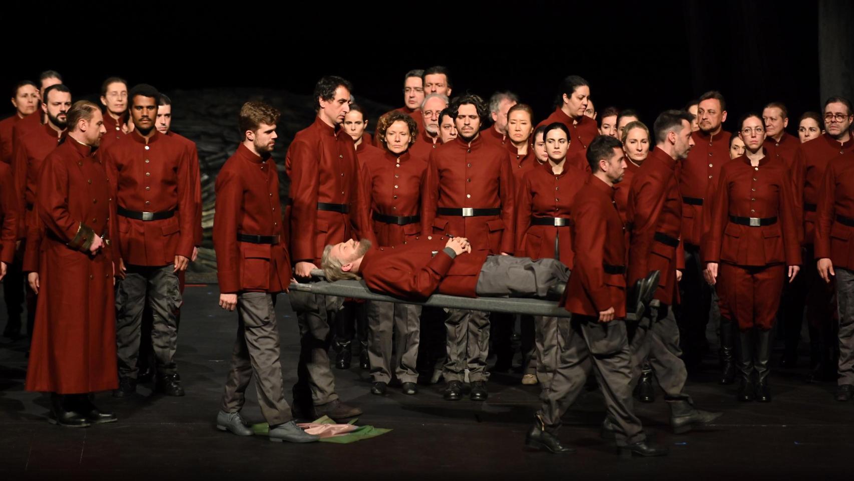 Un momento de 'Lohengrin' con dirección de escena de Katharina Wagner, bisnieta de su compositor, Richard Wagner. Foto: A. Bofill