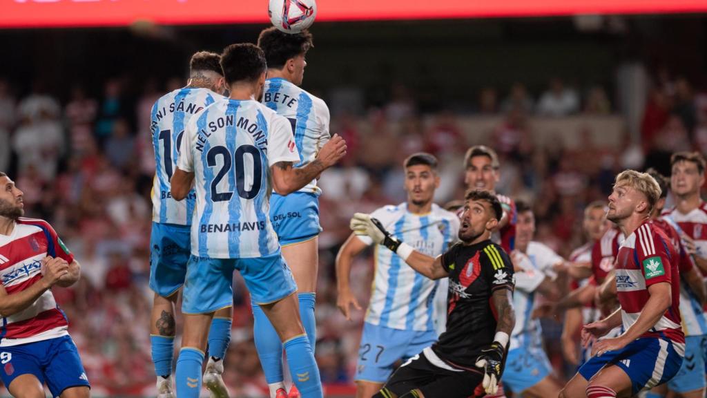 Nelson Monte en el momento del gol que le marcó al Granada.