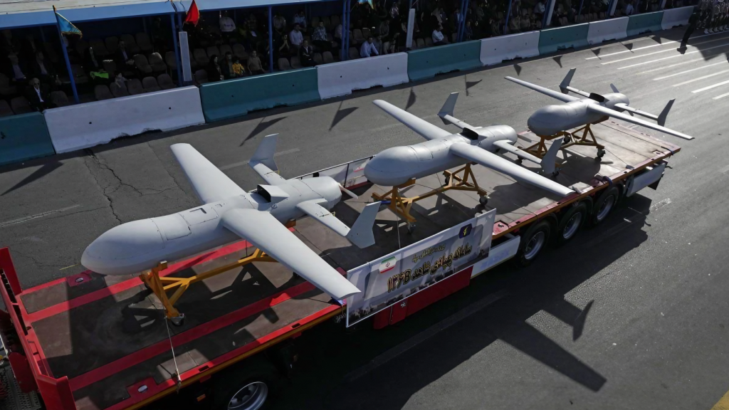 Drones Shahed-136B durante el desfile militar