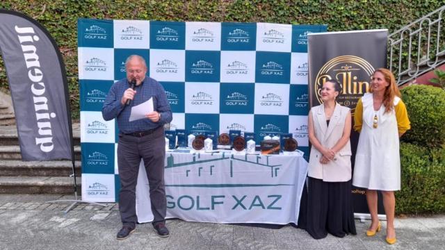 Golf Xaz, en Oleiros, disputó el I Torneo Bellini Rooftop Restaurant con una gran participación.