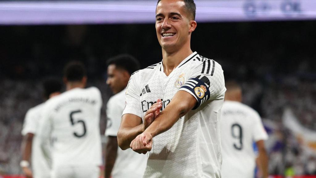 Lucas Vázquez celebra el primero gol del Real Madrid ante el Alavés