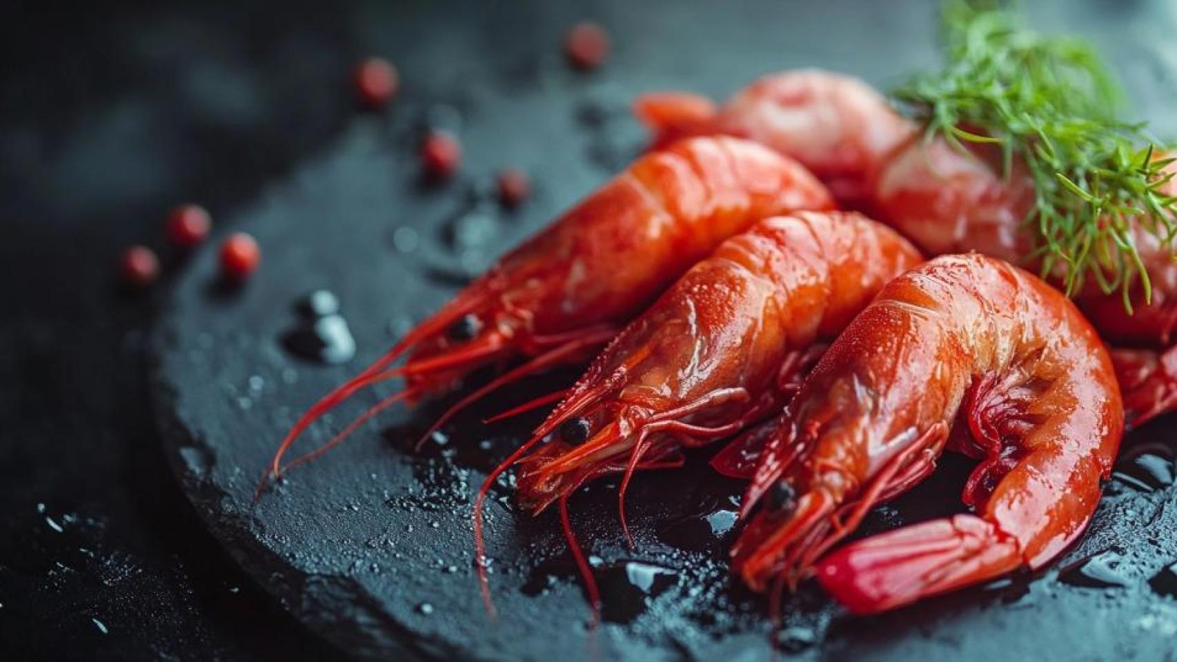 Este es el pueblo donde mejor se come de Alicante: el santuario de la gamba roja, un alimento rico en proteínas