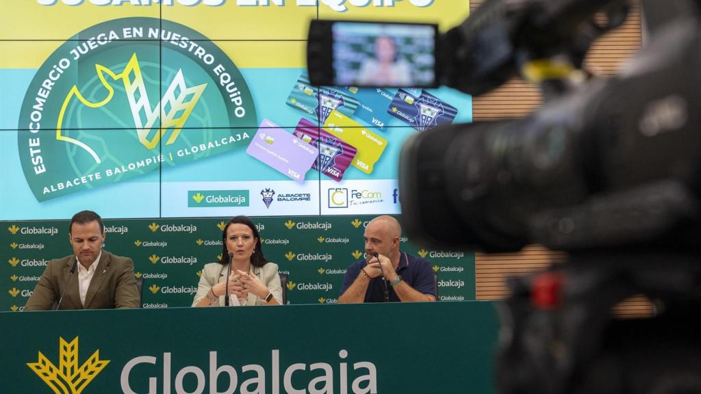 Víctor Varela, María Gómez-Juárez y José Lozano.