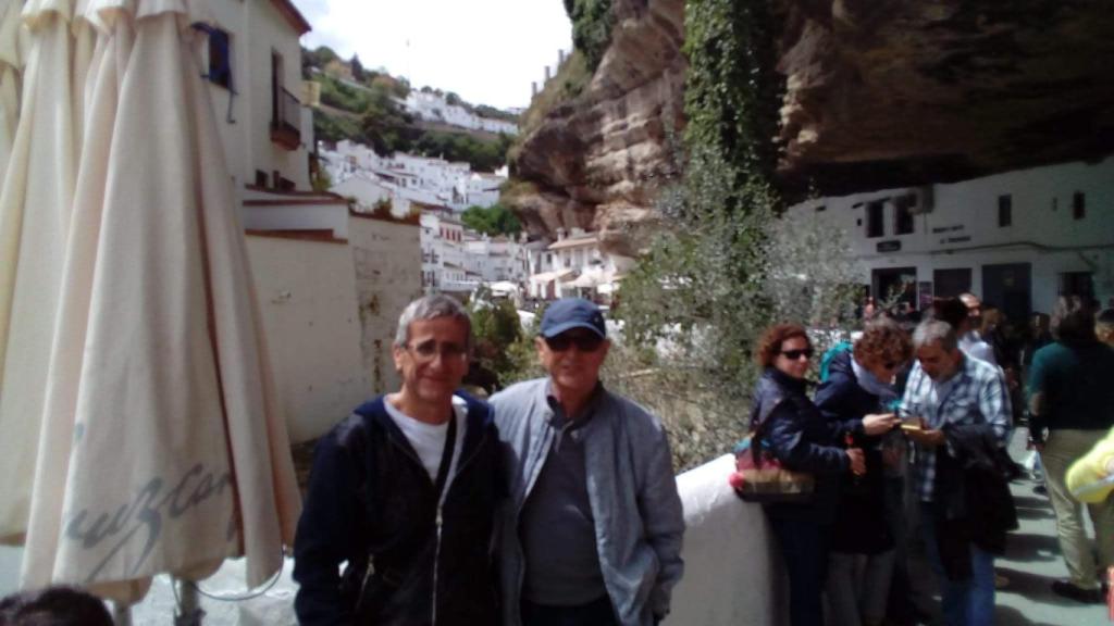 Jesús y José Luis, en Setenil de las Bodegas.