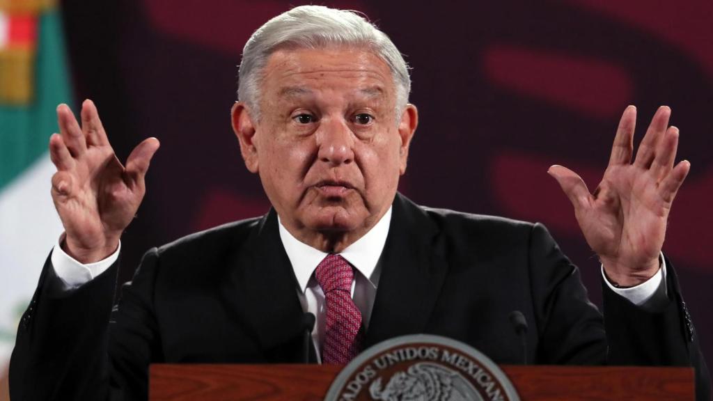 El presidente de México, Andrés Manuel López Obrador, durante su conferencia de prensa matutina este miércoles en Palacio Nacional en la Ciudad de México.