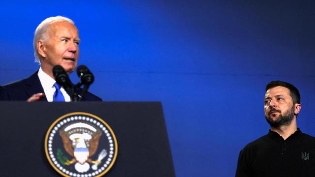 El presidente de Estados Unidos, Joe Biden, y su homólogo ucraniano Volódimir Zelenski, en una imagen de archivo.