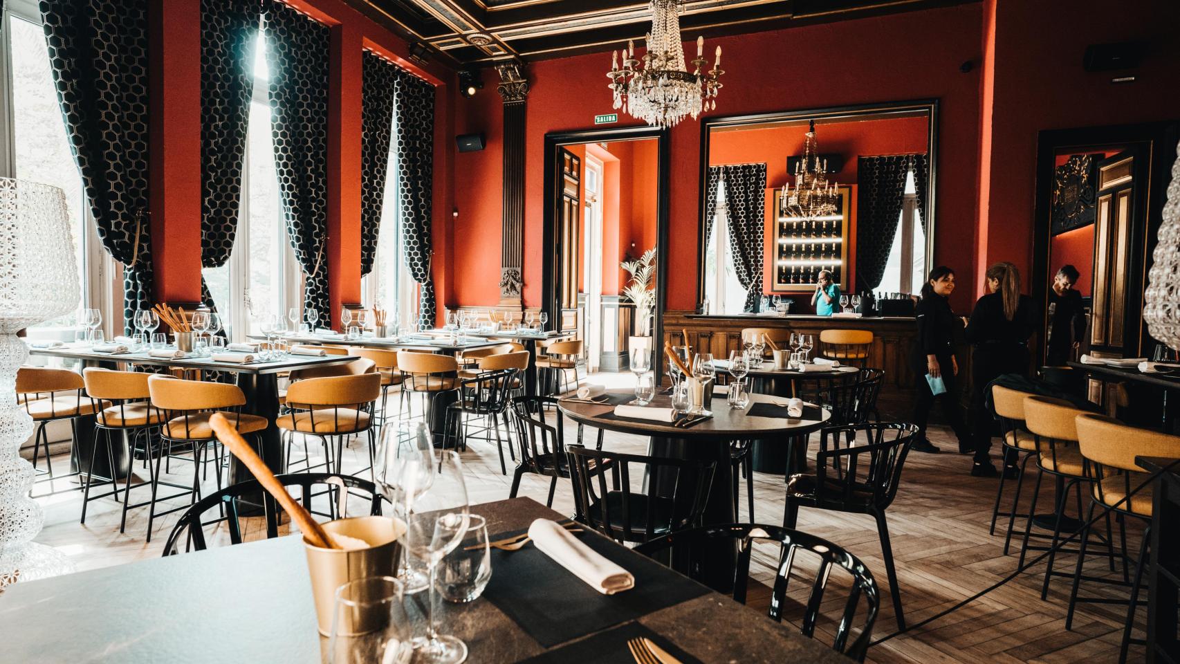 Interior del nuevo restaurante 'La Embajada'.