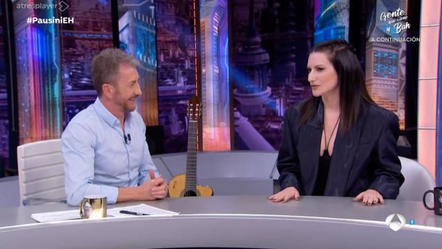 Pablo Motos y Laura Pausini en 'El Hormiguero'.