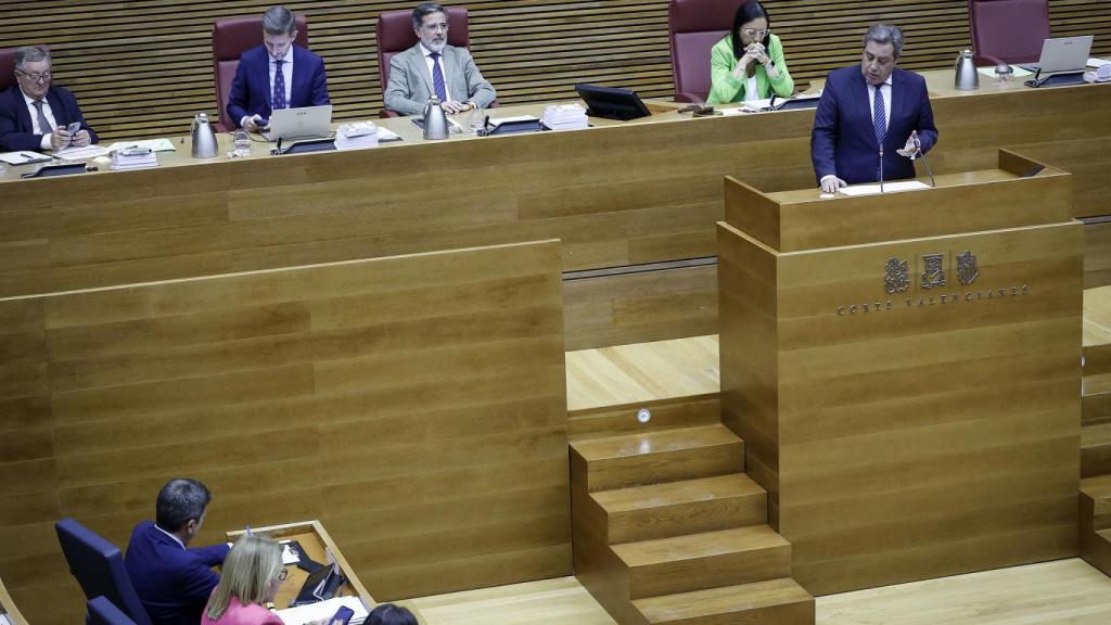 Llanos durante su intervención en el debate de Política General