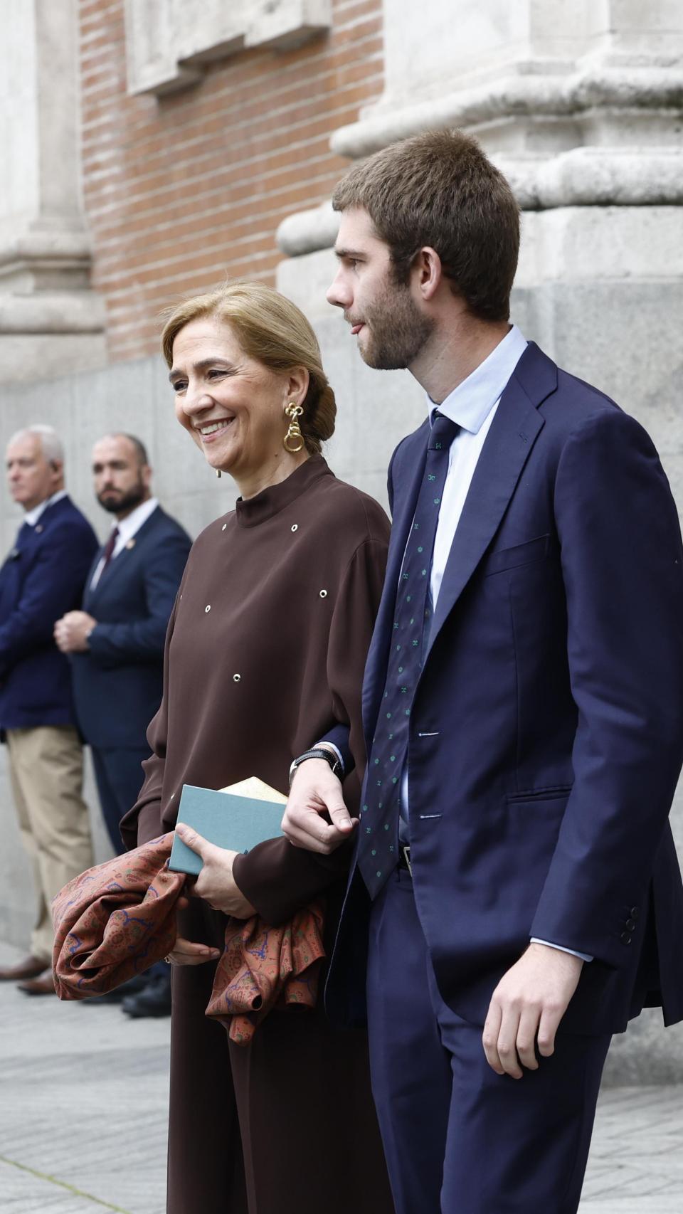 Juan Urdangarin junto a su madre en una imagen de archivo.