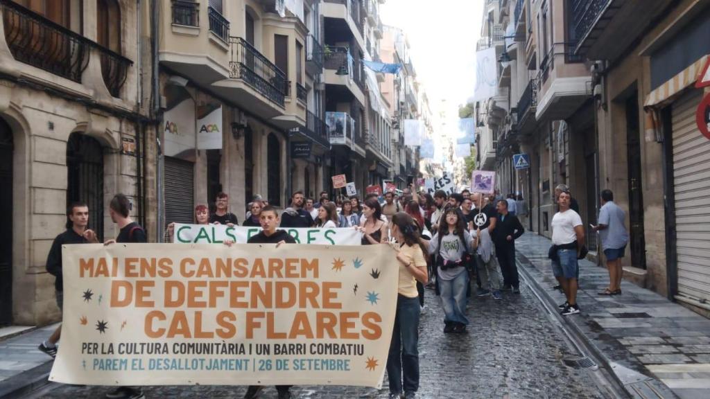 Manifestantes de el Centro Social Okupado Autogestionado Cals Flares.