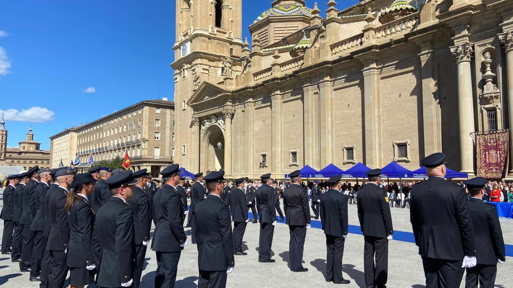 La Policía Nacional celebra sus 200 años en un emotivo acto con la entrega de 61 condecoraciones al mérito