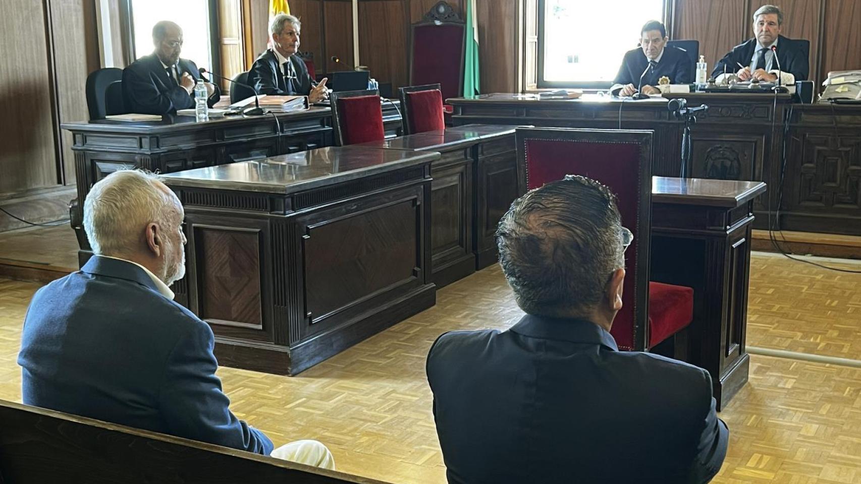 Lo que queda del caso Faffe 9 años después: 84 enchufes en la picota y 21 excargos de la Junta andaluza investigados