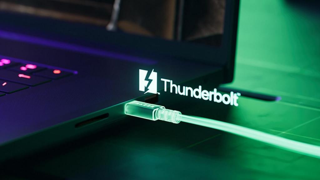 Thunderbolt en el Razer Blade 18