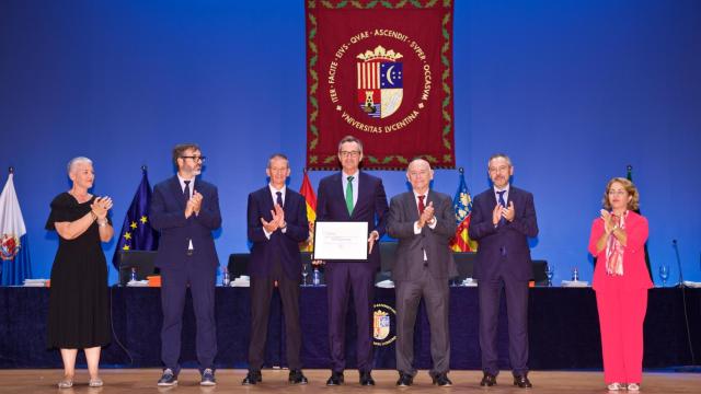 Sergio Sánchez (Aguas de Alicante), reconocido con el premio 'Empresa' de la Universidad de Alicante