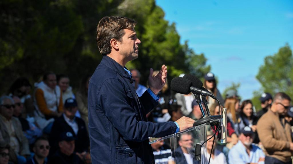 Ramón Celma en su intervención en el día del afiliado del PP de Aragón.