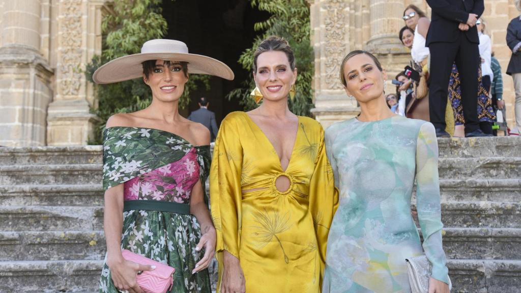 Alejandra, Eugenia y Claudia Osborne.