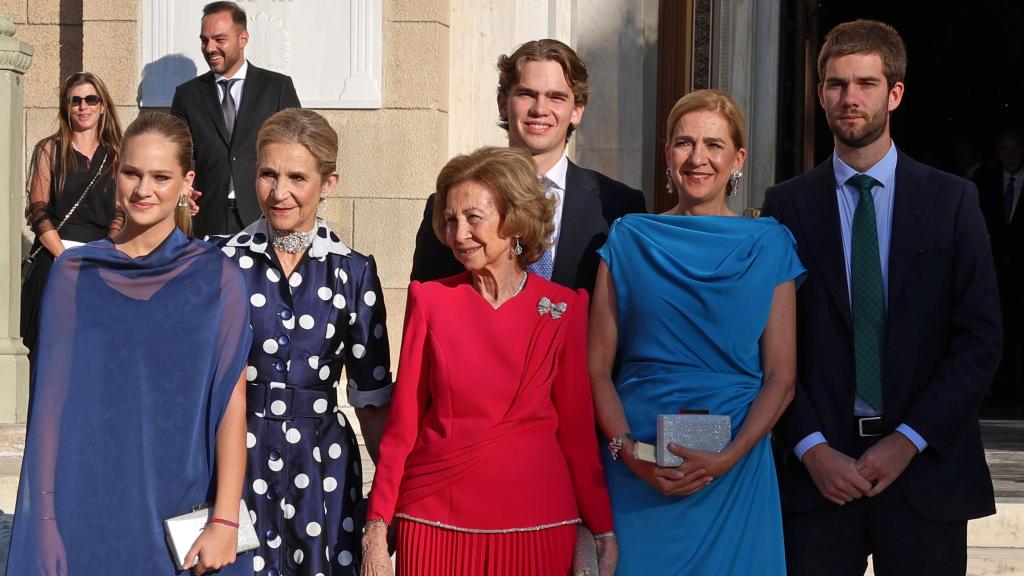 La Familia Real española, en la boda de Teodora de Grecia.