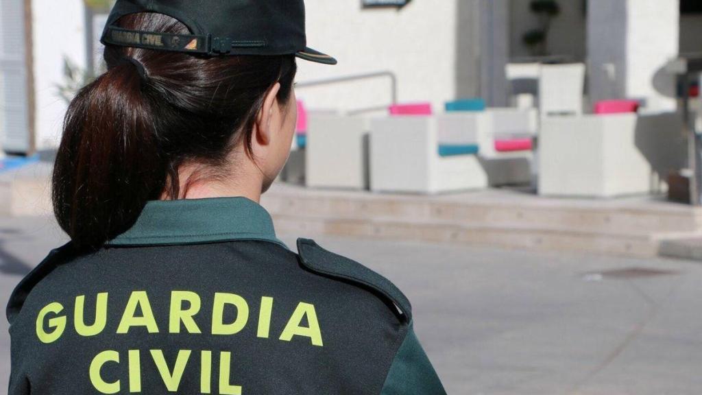 Imagen de archivo de una agente de la Guardia Civil.