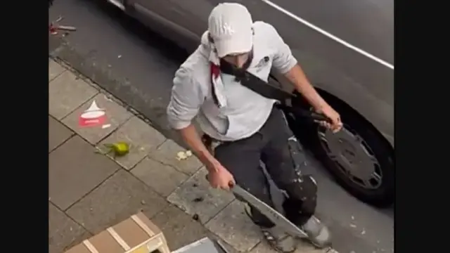 El hombre armado con un machete en Essen