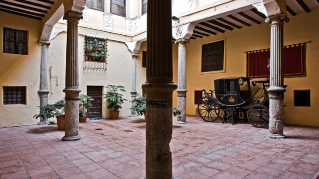 Interior de la Real Maestranza de Caballería de Zaragoza