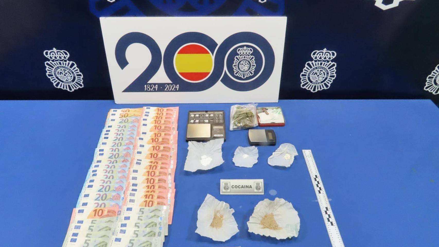 Droga y dinero incautado en Valladolid