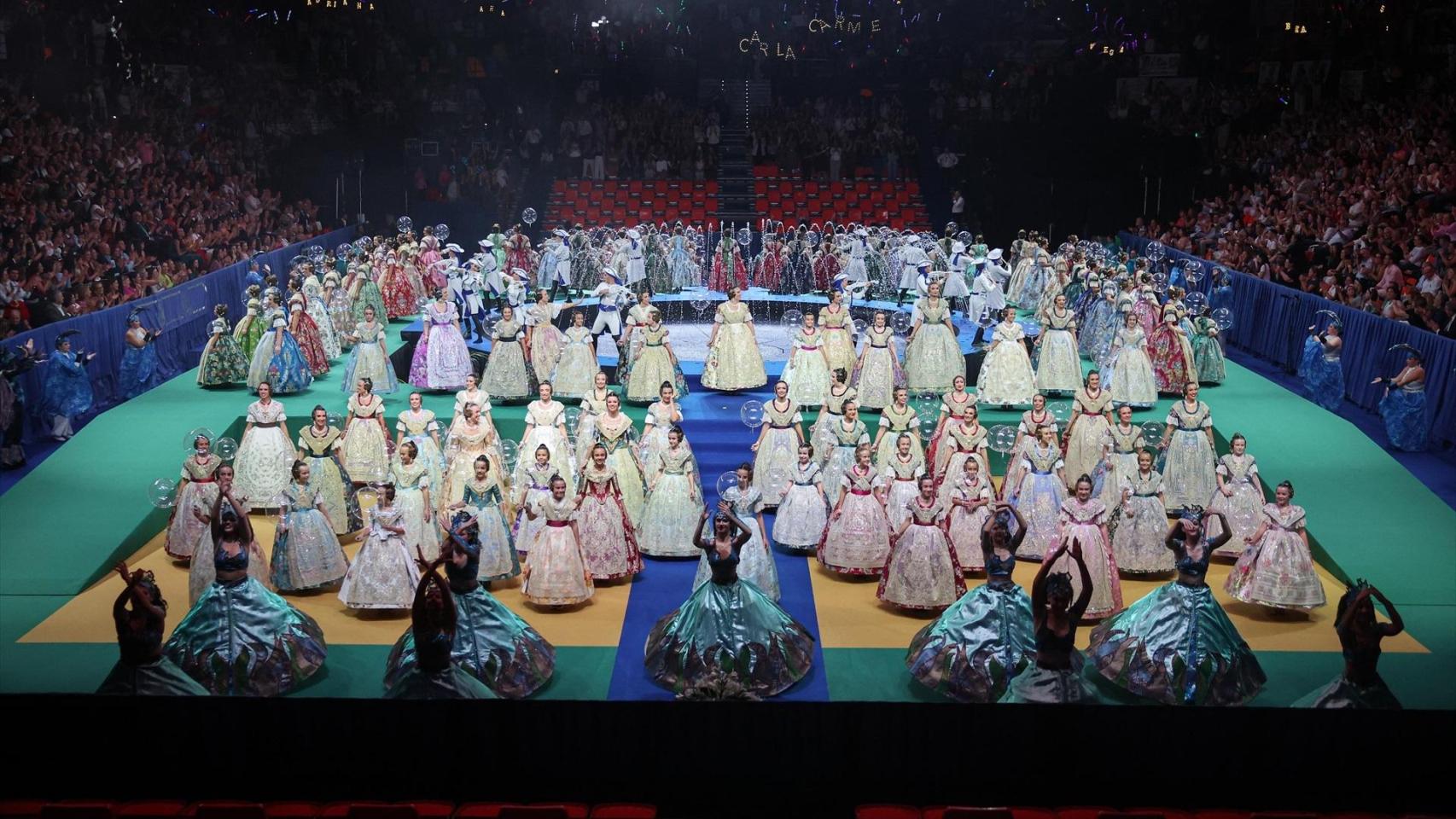 Elegidas las 26 candidatas a falleras mayores de València 2025.