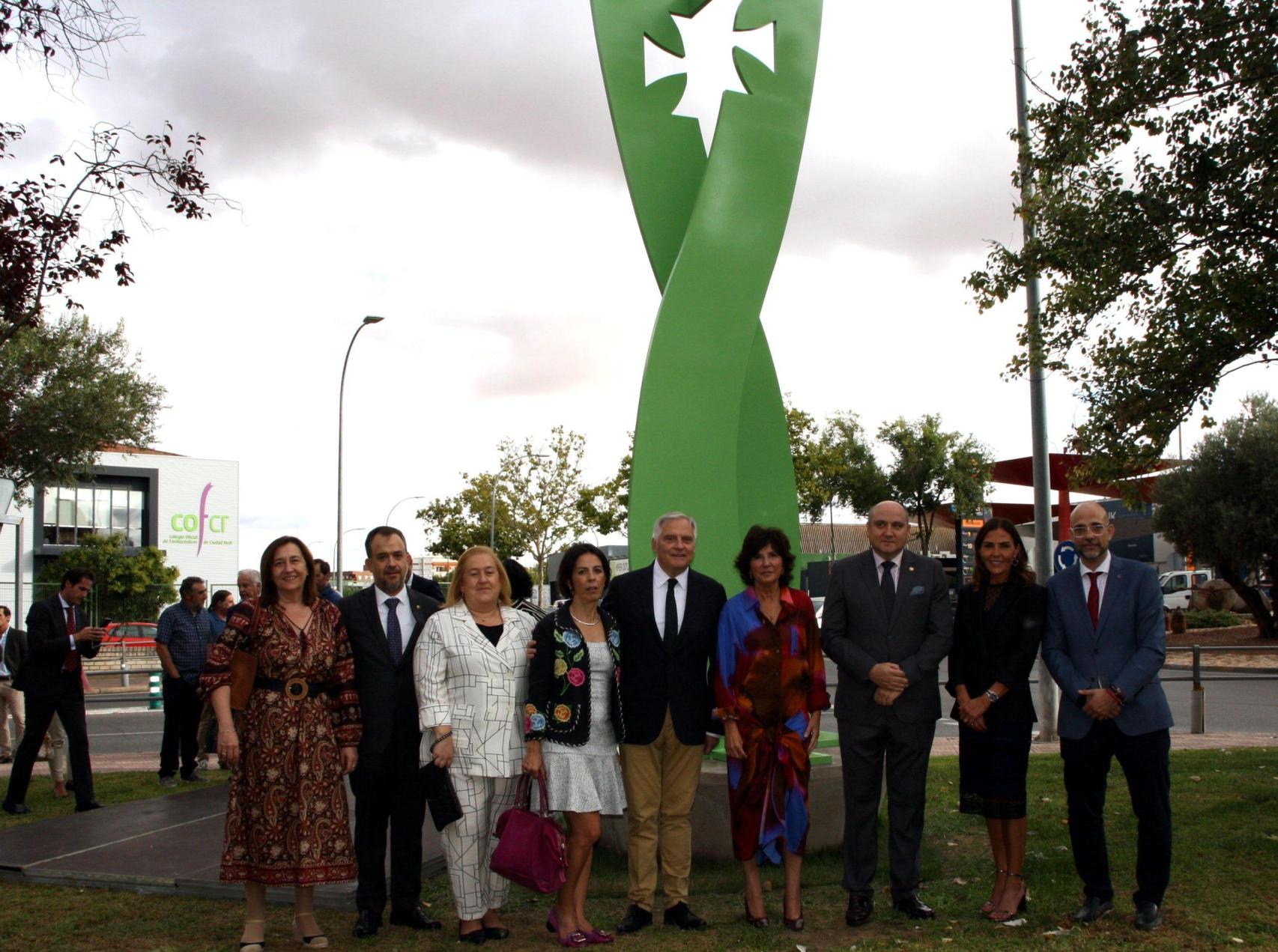 Inauguración de la escultura Sana en Ciudad Real.