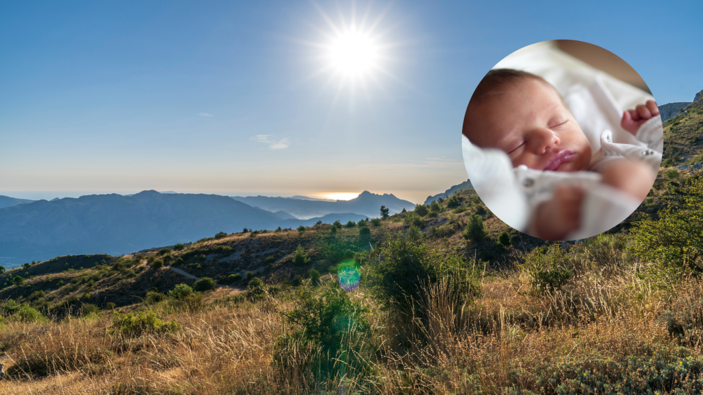 Montaje de la Sierra de Aitana con la foto de un bebé de fondo.