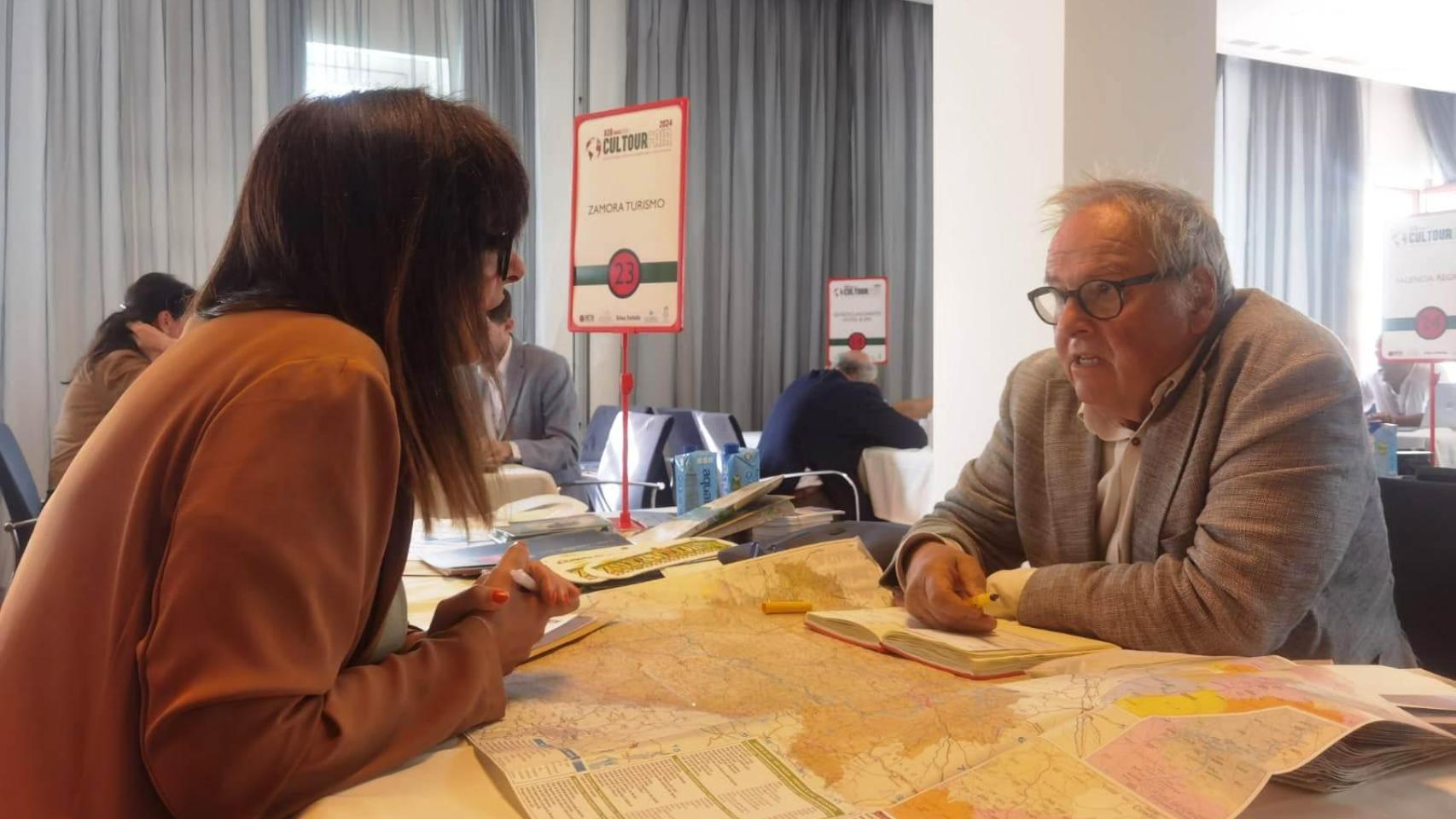 Christoph Strieder durante la jornada profesional de turismo MICE que se celebra en Las Caldas, Oviedo.