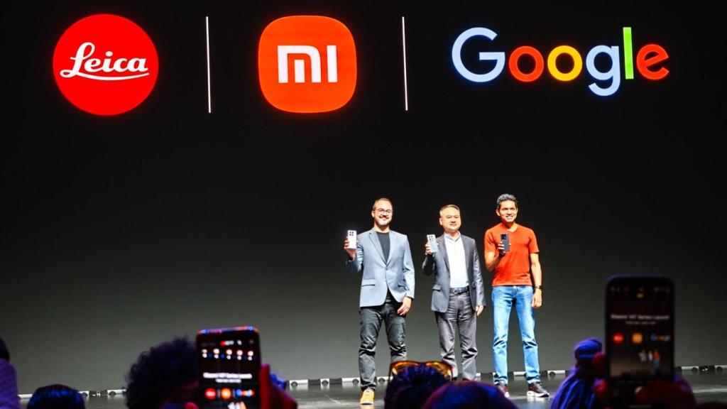 Responsables de Leica, Xiaomi y Google en el escenario de la presentación