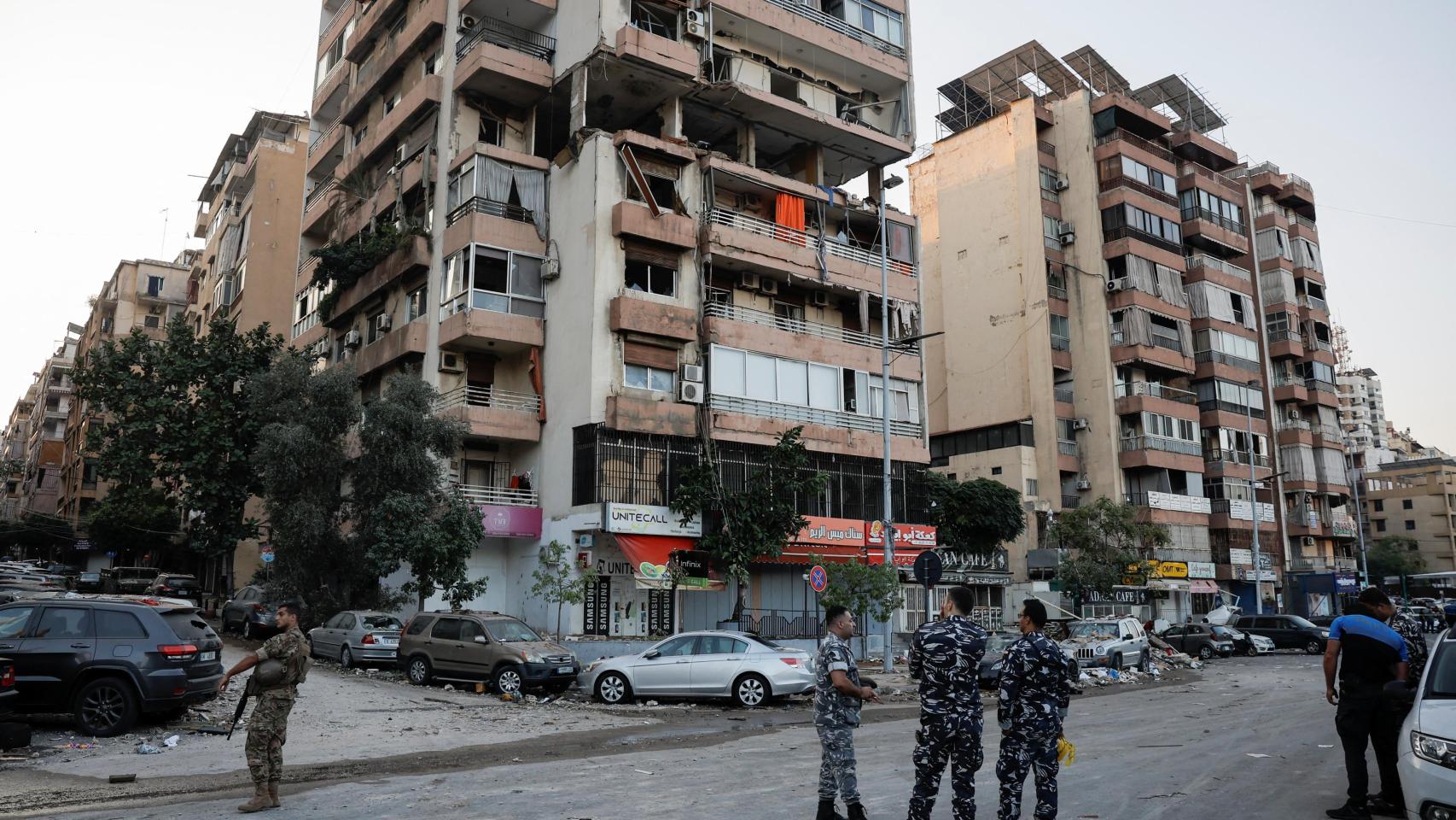 El edificio situado en el centro de Beirut que ha sufrido un ataque este lunes de madrugada.