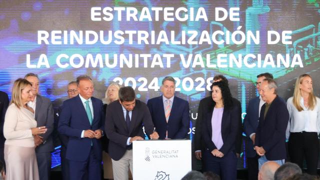 Carlos Mazón presenta la Estrategia de Reindustrialización 2024-2028. EE