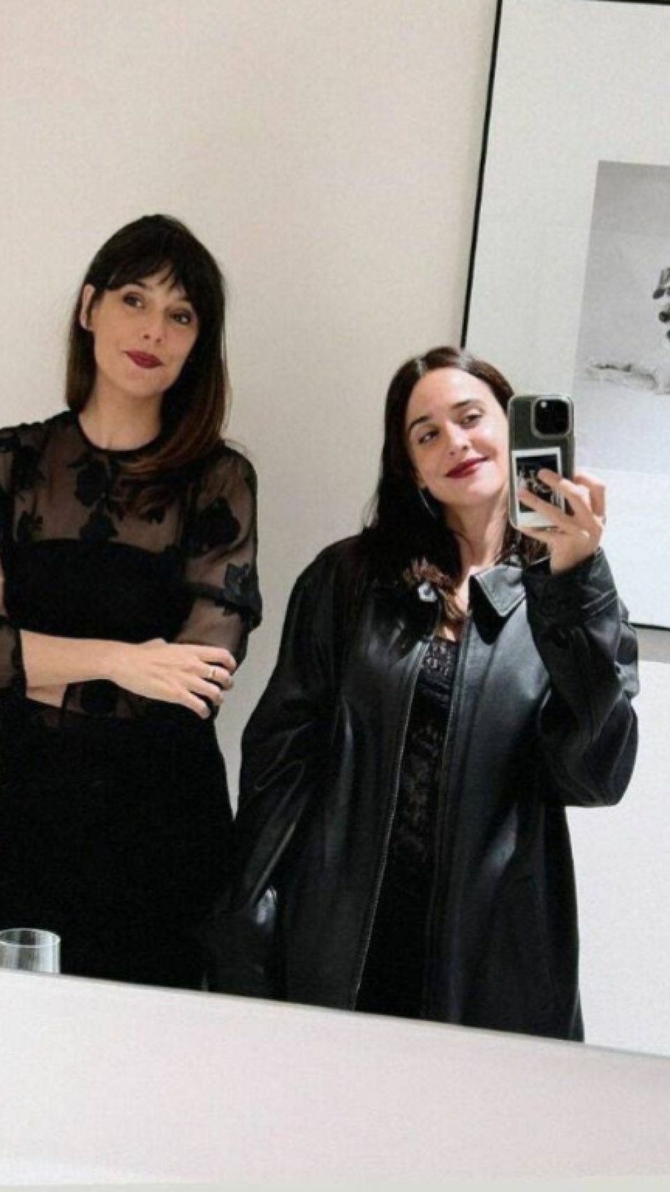 Belén Cuesta y Macarena García en una imagen compartida en redes sociales.
