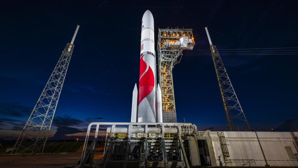 Cohete Vulcan en la plataforma de lanzamiento SLC-41 de Cabo Cañaveral.