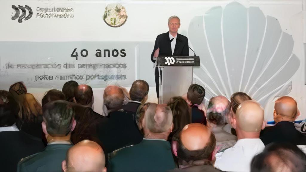 El presidente de la Xunta, Alfonso Rueda, en una intevención durante el acto de conmemoración del 40º aniversario de la recuperación de la peregrinación por el Camino Portugués