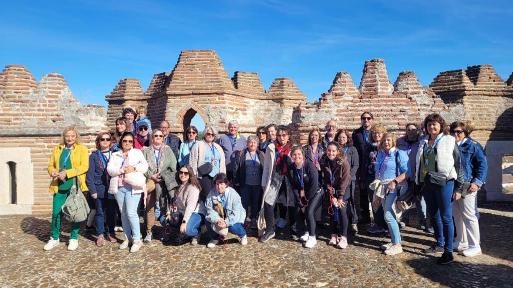 Imagen de la primera visita de la ruta conmemorativa del 550 aniversario de la proclamación de Isabel la Católica