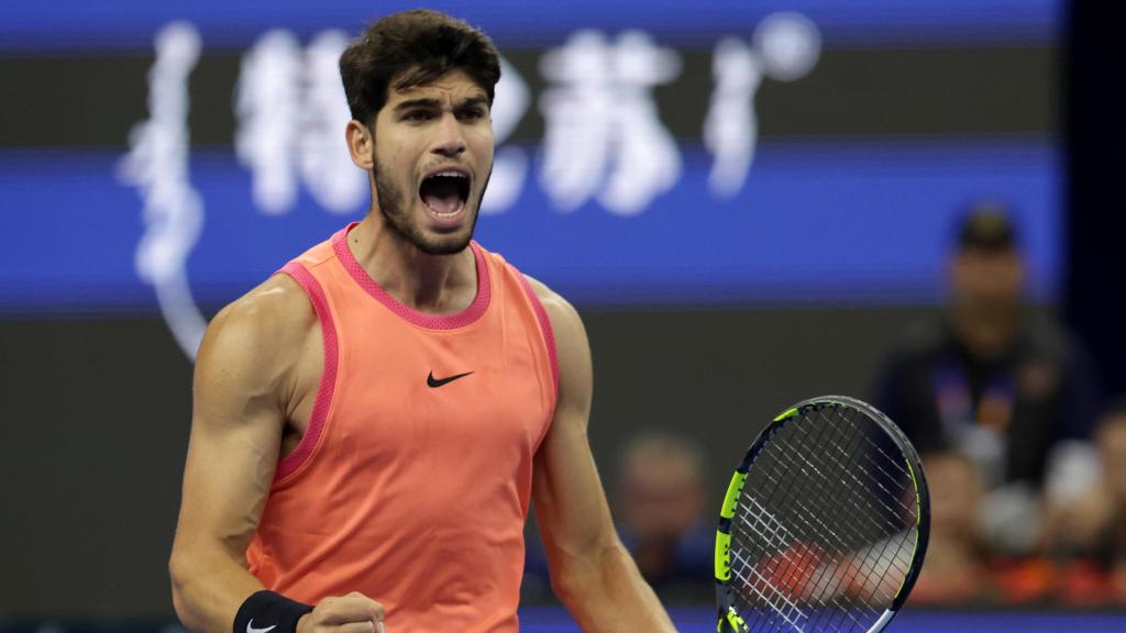 Carlos Alcaraz celebra durante el ATP 500 de Pekín